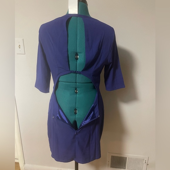 NWT - TOBI Cobalt Blue Open Back Shift Mini Party Summer Dress / Size M - Picture 5 of 10